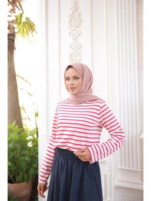 Fuşya O Yaka Yatay Çizgili Uzun Kollu Yırtmaçlı Kısa Tunik 46) Fuşya O Yaka Yatay Çizgili Uzun Kollu Yırtmaçlı Kısa Tunik 46)