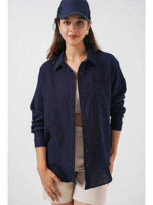 Lacivert Tek Cepli Oversize Müslin Gömlek Lacivert Tek Cepli Oversize Müslin Gömlek
