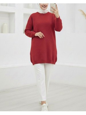 Nar Çiçeği Yuvarlak Yaka Kabartma Desen Kolu Lastikli Triko Tunik Nar Çiçeği Yuvarlak Yaka Kabartma Desen Kolu Lastikli Triko Tunik