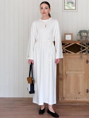 Ekru Elbise Ekru Elbise