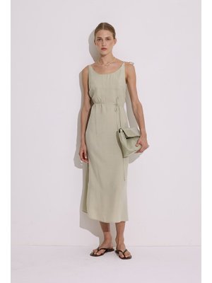 Çağla Modal Askılı Rahat Elbise Çağla Modal Askılı Rahat Elbise