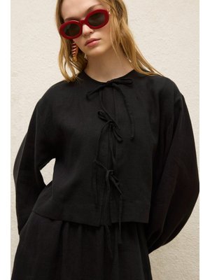 Siyah Keten Bağcık Detaylı Bluz