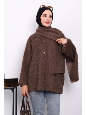 Kahverengi Atkılı Detaylı Düğmeli Angora Ceket Kahverengi Atkılı Detaylı Düğmeli Angora Ceket