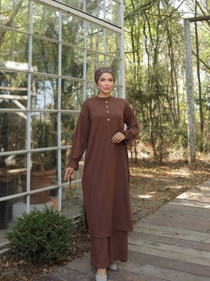 Acı Kahve Düğme Detaylı Örme Pantolon İkili Takım Acı Kahve Düğme Detaylı Örme Pantolon İkili Takım