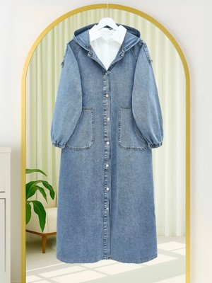 Buz Mavi Önü Düğmeli Kapüşonlu Apolet Detaylı Cepli Kot Kap