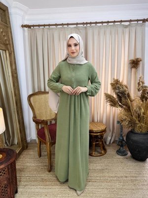 Yeşil Yarım Pat Düğmeli Örme Elbise Yeşil Yarım Pat Düğmeli Örme Elbise