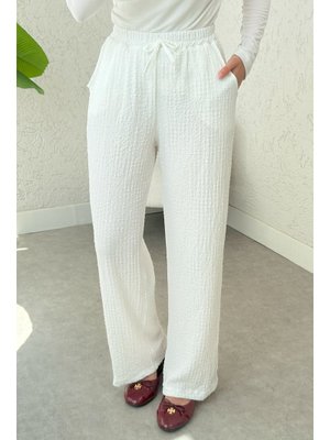Beyaz Bürümcük Cepli Pantolon