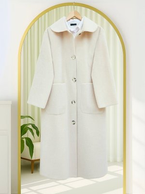 Bej Boydan Düğmeli Cepli Kaban