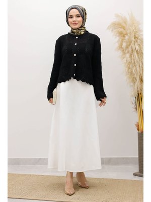 Siyah Nakışlı Delikli Triko Hırka