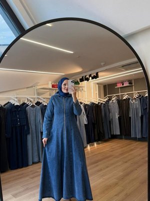 Mavi Dalga Dikişli Kapişonlu Denim Kap Pardesü Mavi Dalga Dikişli Kapişonlu Denim Kap Pardesü