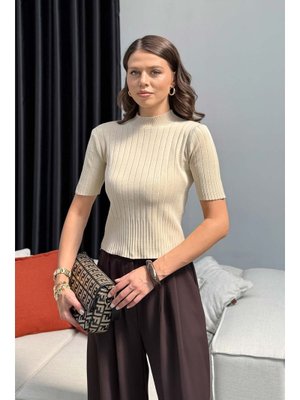 Kısa Kollu Triko Badi Kısa Kollu Triko Badi