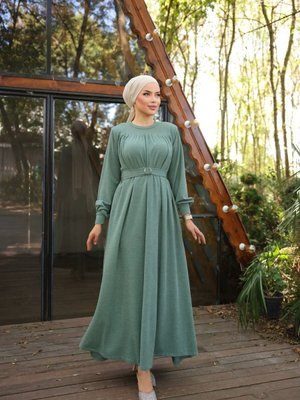 Çağla Robalı Tokalı Elbise