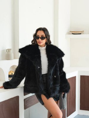Siyah Astarlı Kürk Kaban