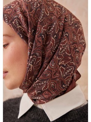 Bordo Paısley Desen Pamuk İpek Eşarp Bordo Paısley Desen Pamuk İpek Eşarp