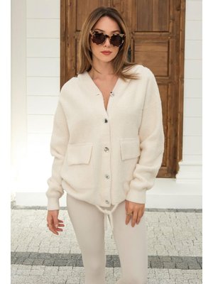 Ekru Kapüşonlu Bağcık Detaylı Angora Görünümlü Oversize Ceket Ekru Kapüşonlu Bağcık Detaylı Angora Görünümlü Oversize Ceket