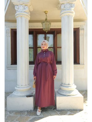 Mürdüm Yüksek Yaka Çıtçıtlı Elbise Mürdüm Yüksek Yaka Çıtçıtlı Elbise