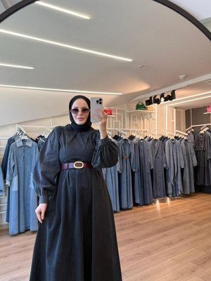 Siyah Sivri Yaka Balon Kollu Tessettür Denim Kot Pardesü Siyah Sivri Yaka Balon Kollu Tessettür Denim Kot Pardesü