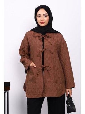 Kahverengi Yakalı Çift Cepli Kapitone Ceket Kahverengi Yakalı Çift Cepli Kapitone Ceket