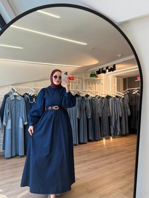 Lacivert Sivri Yaka Balon Kollu Tessettür Denim Kot Pardesü Lacivert Sivri Yaka Balon Kollu Tessettür Denim Kot Pardesü