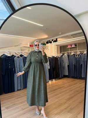 Haki Beli Büzgülü Süet Kumaş Elbise Haki Beli Büzgülü Süet Kumaş Elbise