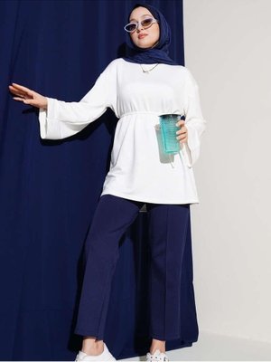 Kolu Katlı Kemerli Tunik