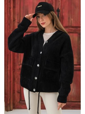 Siyah Kapüşonlu Bağcık Detaylı Angora Görünümlü Oversize Ceket Siyah Kapüşonlu Bağcık Detaylı Angora Görünümlü Oversize Ceket