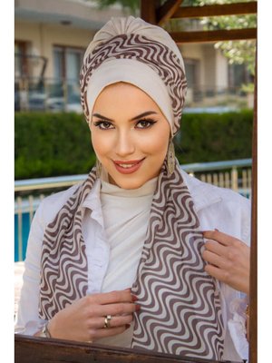 Puan Desen Fularlı Bone