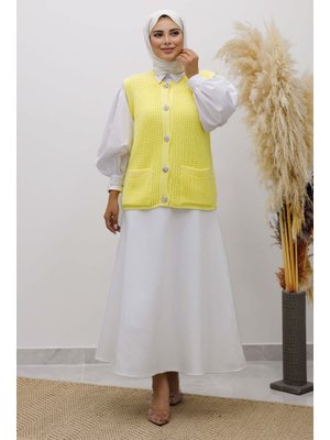 Sarı Düğmeli Triko Süveter