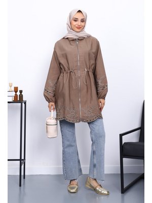 Vizon Bel Lastikli Nakış Detaylı Trenç Vizon Bel Lastikli Nakış Detaylı Trenç