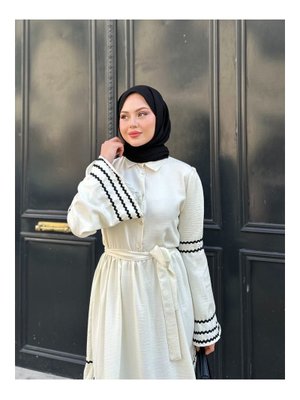 Beyaz Dikiş Detaylı Keten Elbise