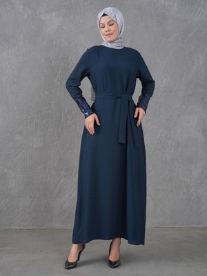 Lacivert Melanjlı Kumaş Manşet Payet Garnili Elbise Lacivert Melanjlı Kumaş Manşet Payet Garnili Elbise