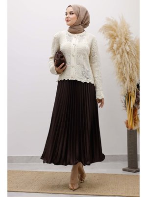 Bej Nakışlı Delikli Triko Hırka