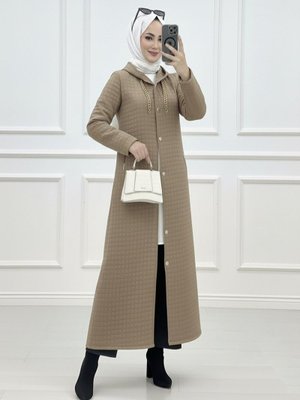 Vizon Yakası Zincir Detaylı Uzun Kapitone Kaban