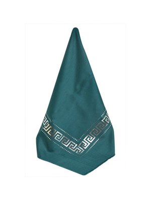 Pano Desenli Varaklı Yeşil Örtü Pano Desenli Varaklı Yeşil Örtü