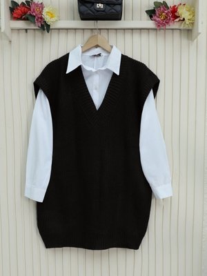 Siyah V Yaka Geniz Ribanalı Prinç Örme Uzun Süveter