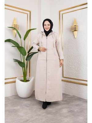 Kapüşonlu Fermuarlı Cepli Bej Kapitone Uzun Kap Kapüşonlu Fermuarlı Cepli Bej Kapitone Uzun Kap