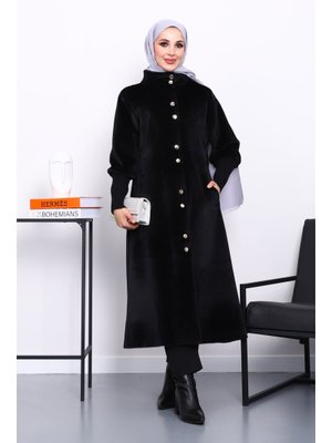 Siyah Düğmeli Angora Kaşe Kaban