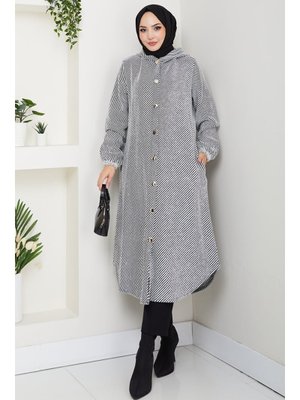 Beyaz Çizgi Detay Kapüşonlu Kaşe Kap