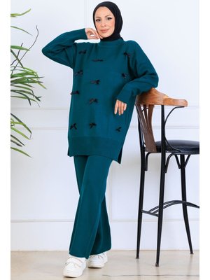 Zümrüt Yeşili Fiyonk Detaylı Triko Takım
