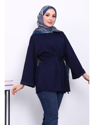 Lacivert Yanları Yırtmaçlı Bel İpli Tunik Lacivert Yanları Yırtmaçlı Bel İpli Tunik