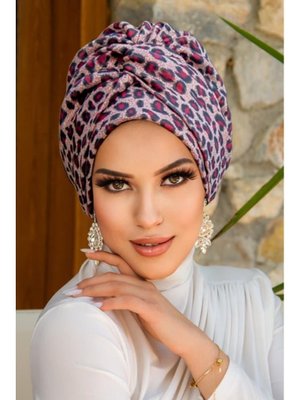 Bordo Leopar Burgu Detaylı Bone