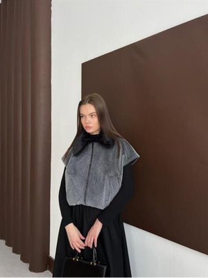 Gri Kısa Kürk Yelek