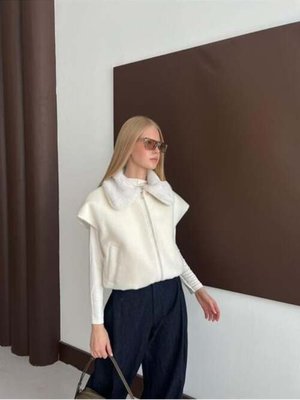 Ekru Kısa Kürk Yelek