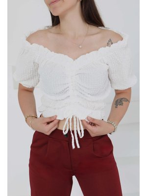 Beyaz Buffle Büzgülü Crop Beyaz Buffle Büzgülü Crop