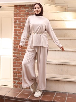 Taş Rengi Yırtmaçlı Bluz Pantolontakım Taş Rengi Yırtmaçlı Bluz Pantolontakım