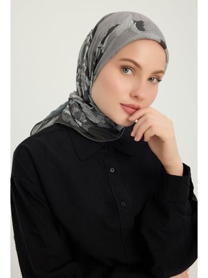 90x90 Cm Mercan Bahçesi Siyah Efilia Desenli Eşarp