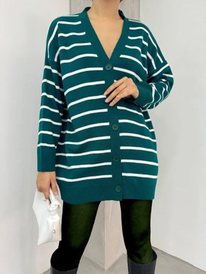 Zümrüt Çizgili Düğmeli V Yaka Triko Hırka