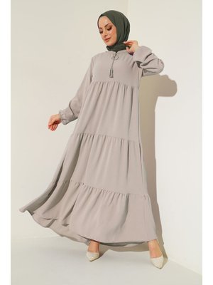 Taş Yaka Bağcıklı Elbise
