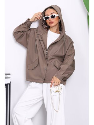 Vizon Kapüşonlu Çıtçıt Detaylı Kısa Trençkot Vizon Kapüşonlu Çıtçıt Detaylı Kısa Trençkot