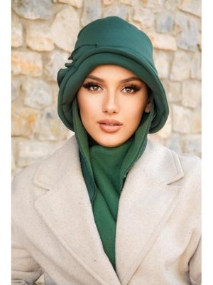 Zümrüt Yeşili Aksesuarlı Vintage Şapka Zümrüt Yeşili Aksesuarlı Vintage Şapka